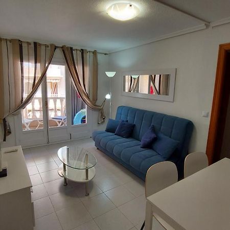Spacious Apartment Τορεβιέχα Εξωτερικό φωτογραφία